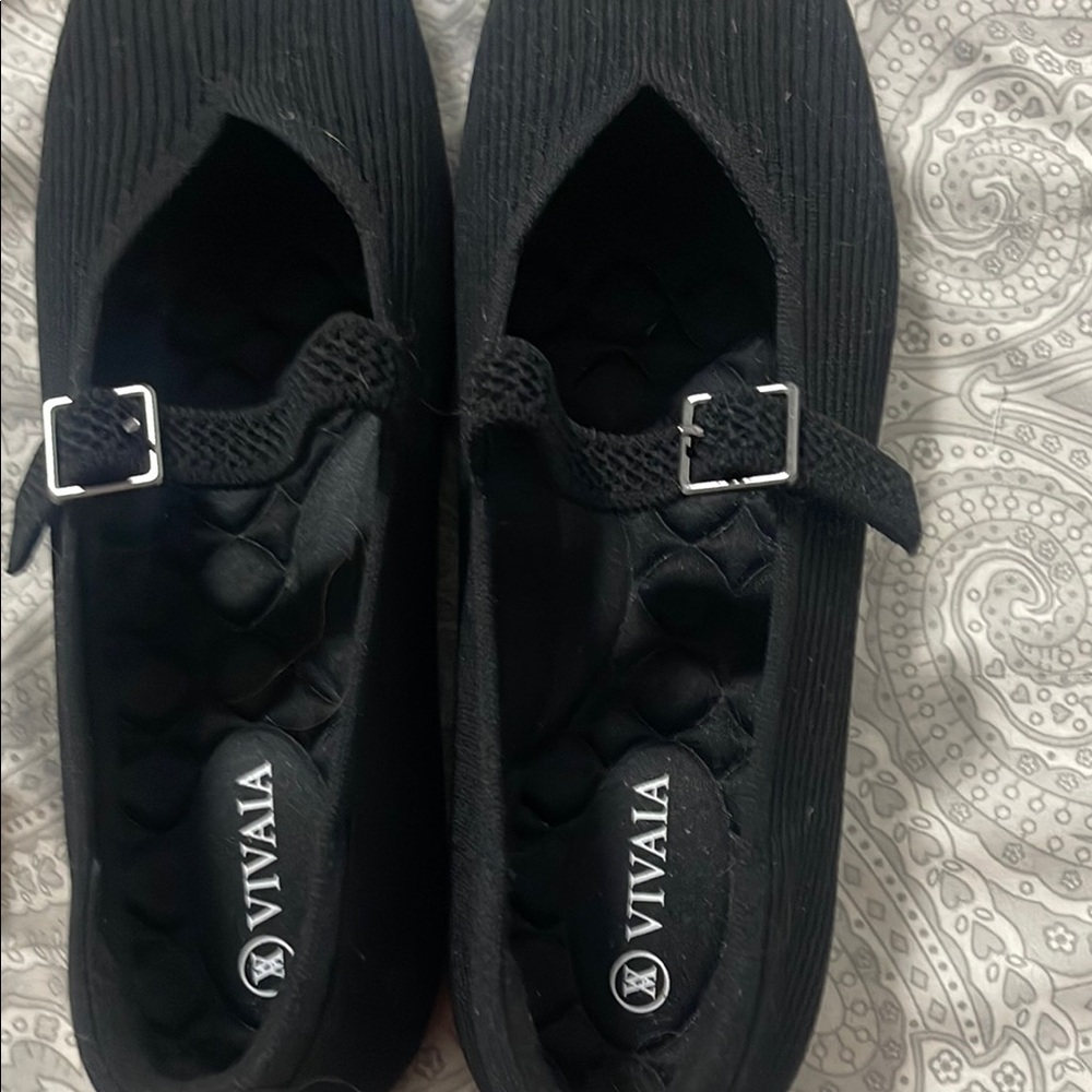 Classic VIVAIA Black Flats with Silver Buckle
